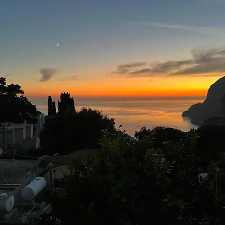 ホテル La Reginella