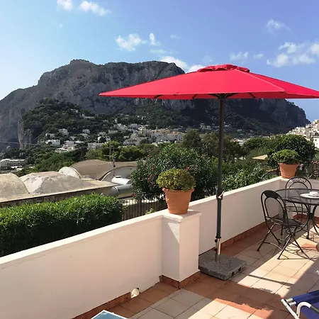 ホテル La Reginella