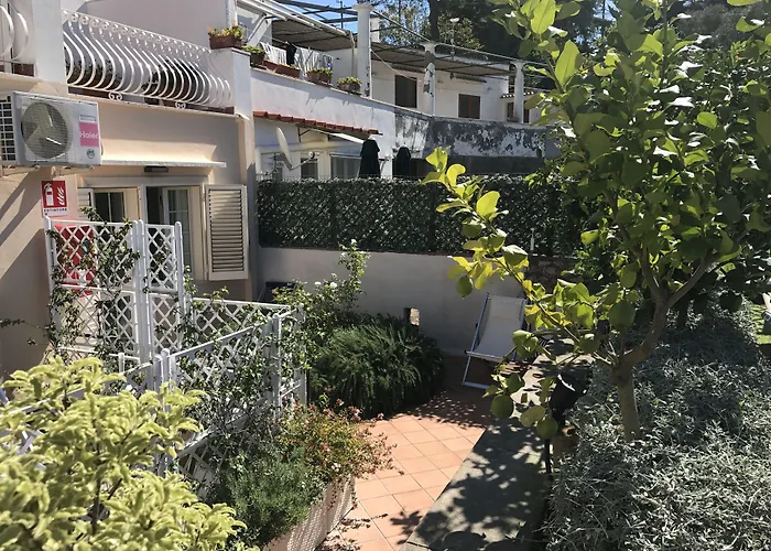 Ξενοδοχείο La Reginella 2*