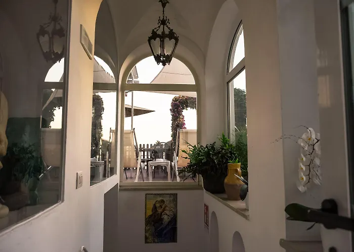 Ξενοδοχείο La Reginella 2*