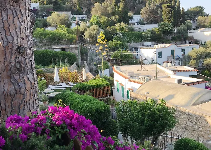 La Reginella מלון