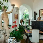 La Reginella קאפרי