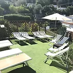 מלון La Reginella 2*