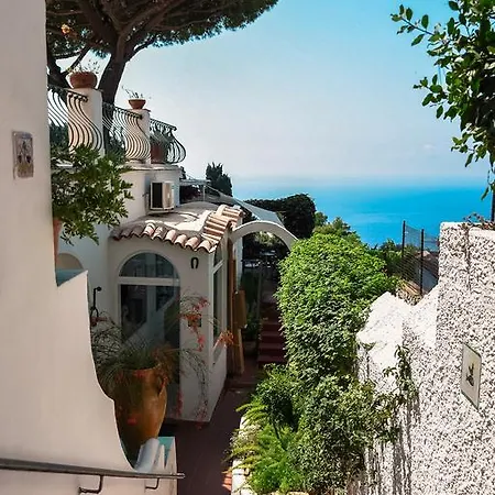 La Reginella Capri