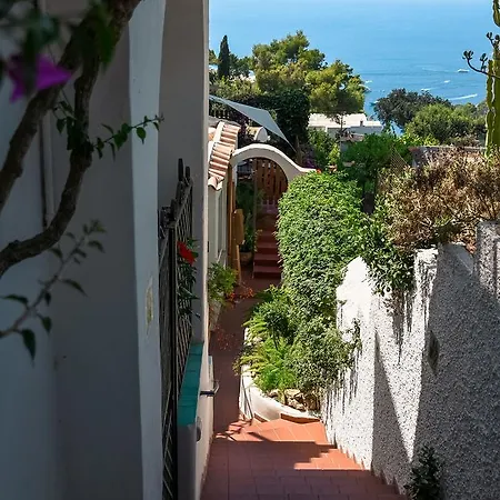 Hotel La Reginella 2*